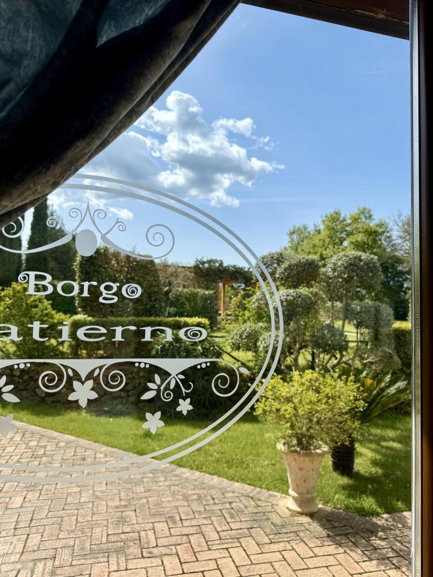 Borgo Patierno Guest House Conca della Campania Exterior photo