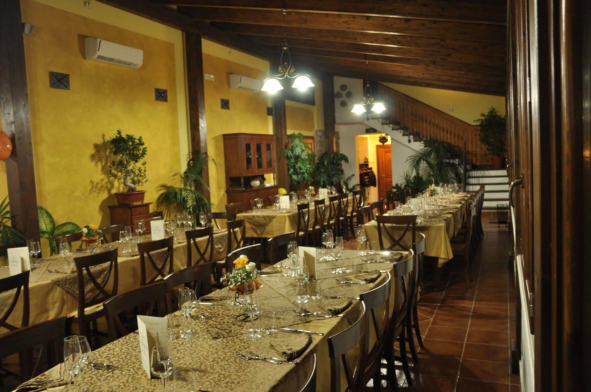 Borgo Patierno Guest House Conca della Campania Exterior photo
